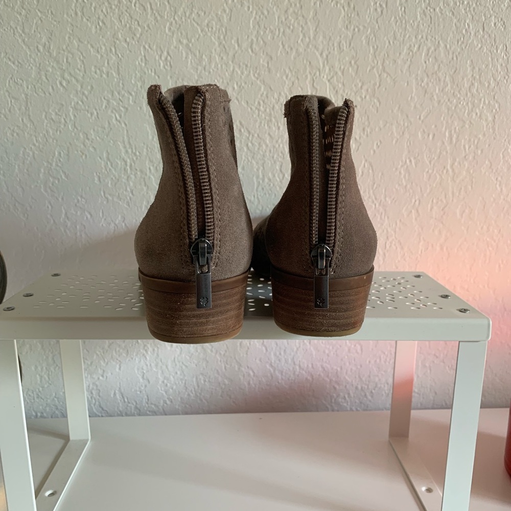 Lucky Brand Booties! - Picture 4 of 5